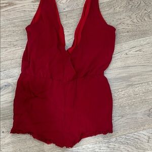Winston white red romper size medium
